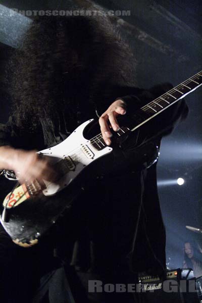 ACID MOTHERS TEMPLE - 2005-07-02 - SAINT OUEN - Mains d'Oeuvres - 